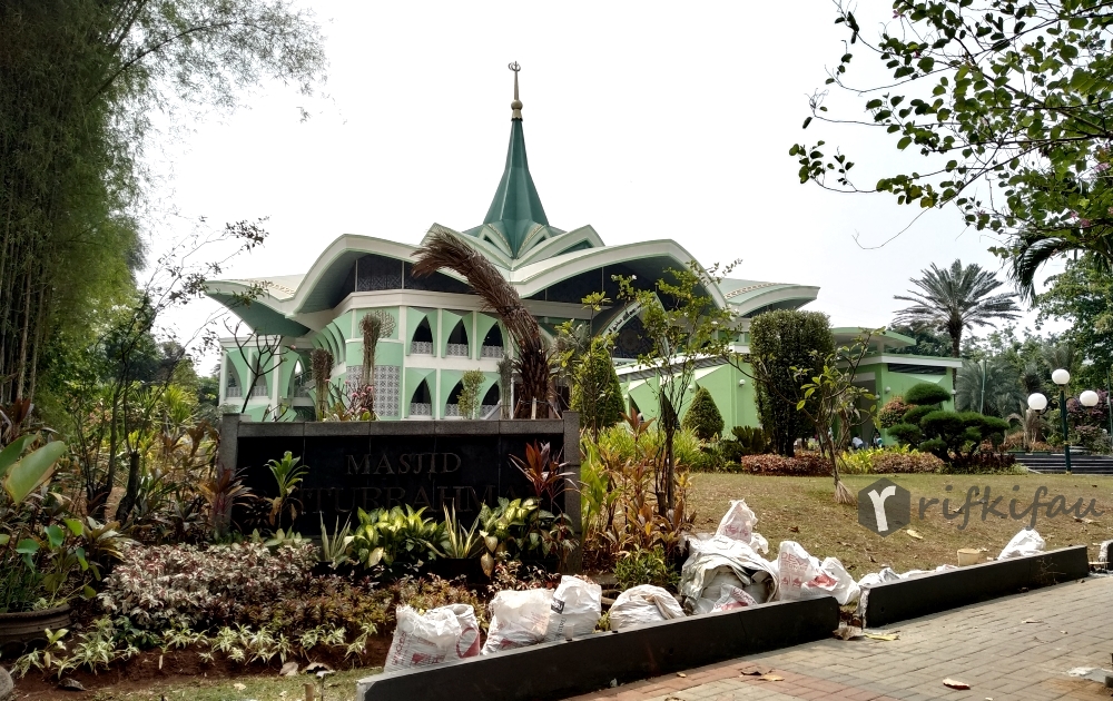 Masjid Baiturrahman MPR DPR DPD RI